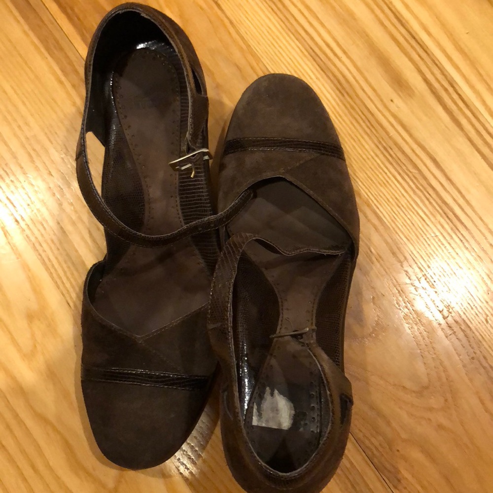 Excellent condition-Brown suede leather danskos